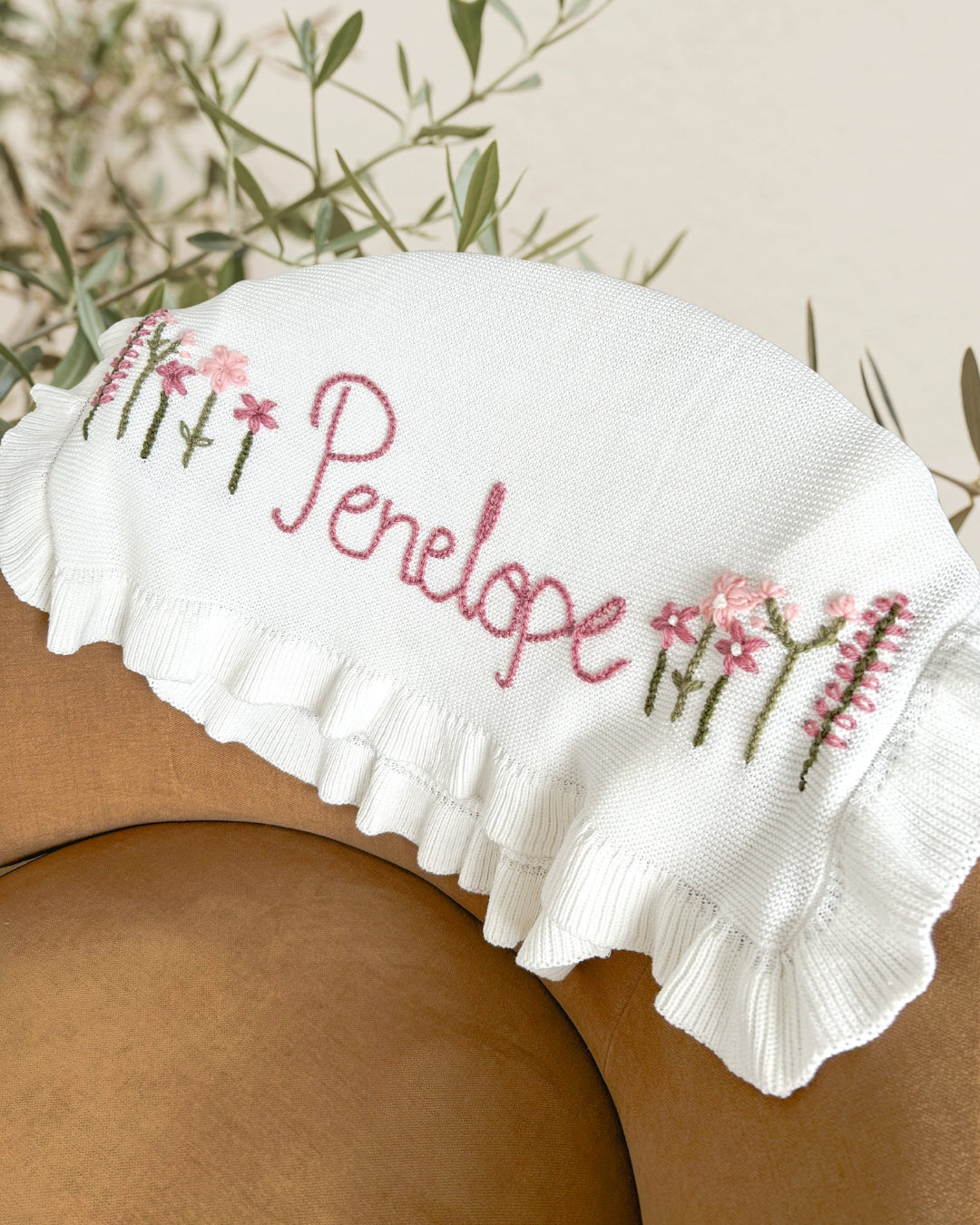 wildflowers ruffle knit blanket